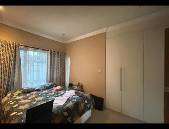 2 BEDROOM TOWNHOUSE FOR SALE IN MEER EN SEE